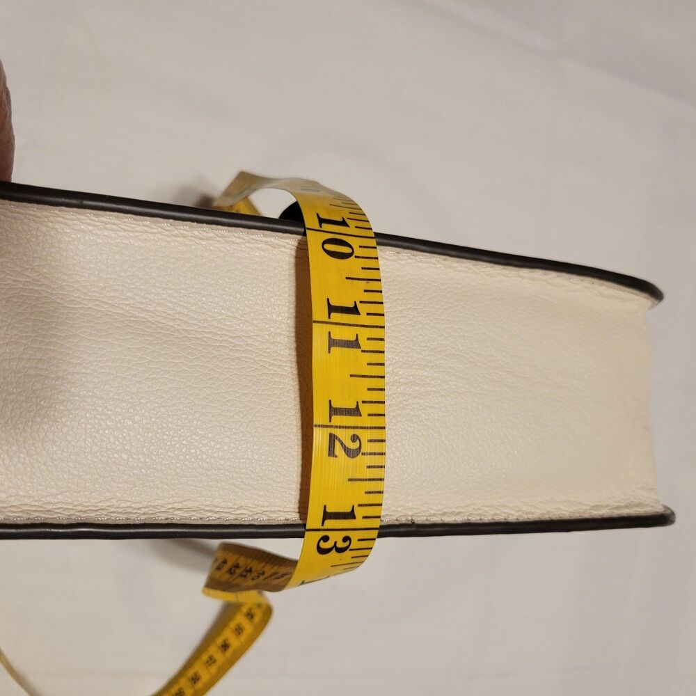Fossil Medium Leather White Tan Beige Shoulder Crossbody Purse Bag - Picture 13 of 14